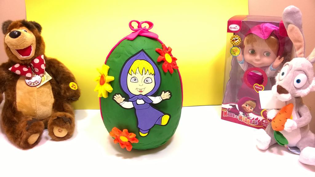Discover Surprise Eggs with Masha and Natasa!