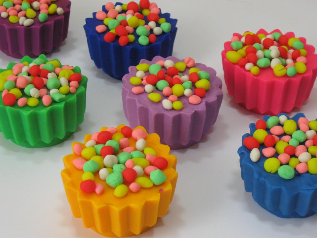 Figure Unboxing – Learning While Playing