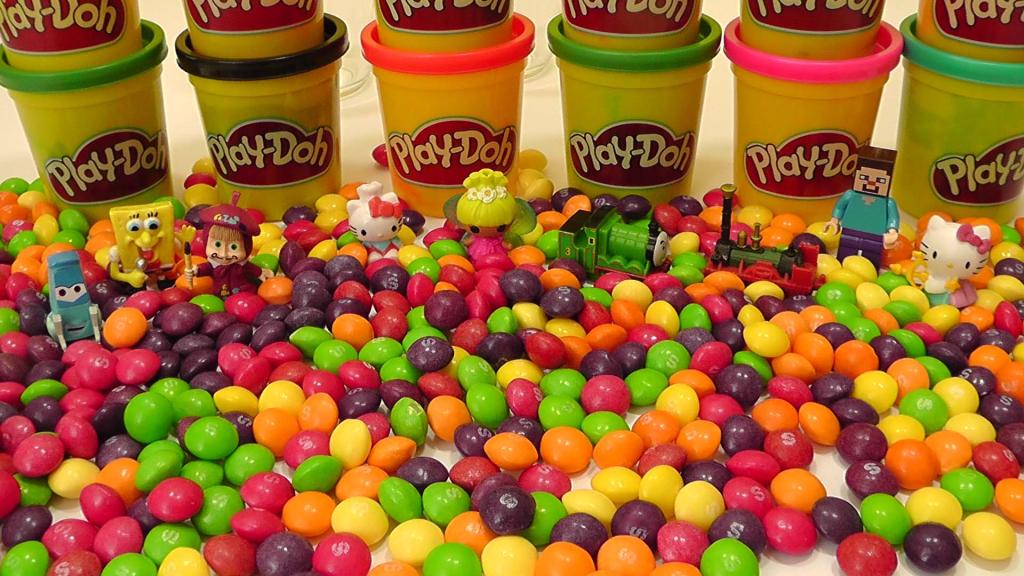 Discover Shapes and Colors with Fun Surprise Toys